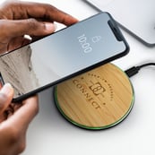 Bamboo 15W Wireless Fast Charger-2